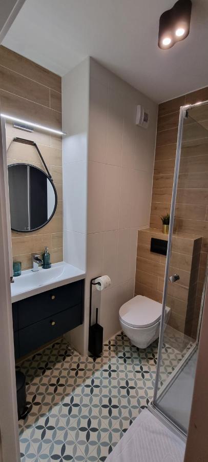 Apartament Osiem Gwiazdek Dziwnówek Esterno foto
