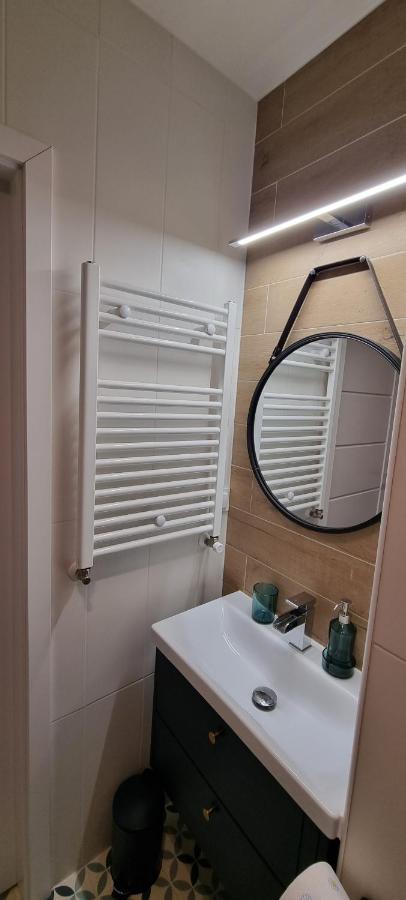 Apartament Osiem Gwiazdek Dziwnówek Esterno foto